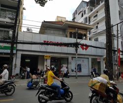 cho thue mat bang tran quang khai 16mx17m quan 1