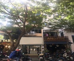 nha cho thue  mat tien duong trinh van can phuong cau ong lanh quan 1