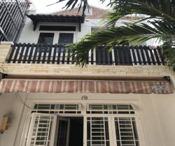 cho thue nha duong nguyen cuu van binh thanh dt  4x30 1t1l gia 28 trieu thang