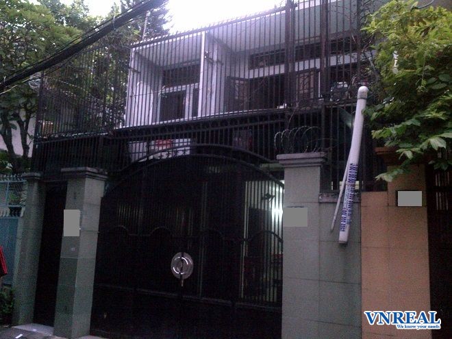 ban nha mat tien duong tu cuong gan cmt 8 phuong 4 quan tan binh