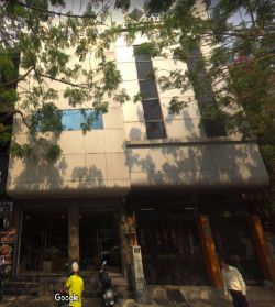 cho thue nha nguyen can duong truong son dien tich 7x23m 3 lau gia 90tr thang