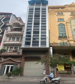 cho thue nha mat tien duong pho quang dien tich 4 5x30m 9 lau gia 168tr thang