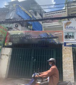 cho thue nha mat tien duong banh van tran dien tich 4x27m 2 lau gia 40tr thang