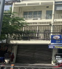 cho thue mat bang duong ly thuong kiet  dien tich 4x25m 2 lau gia 40tr thang