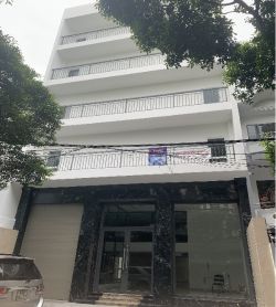 cho thue nha mat tien duong hat giang dien tich 10x20m 4 lau gia 15000usd th