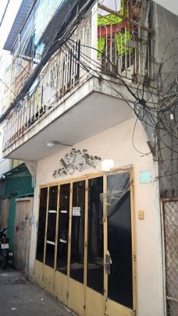 ban nha trong hem duong le van si gan truong dai hoc su pham