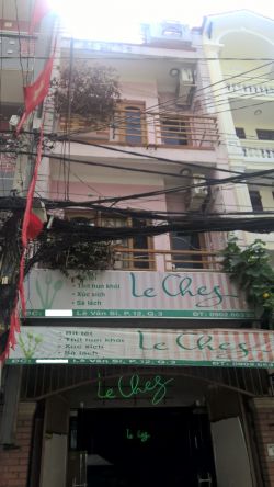 ban nha hem o to le van sy phuong 12 quan 3