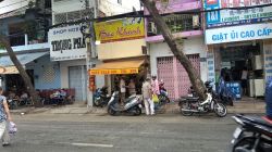 ban nha mat tien duong nguyen thien thuat phuong 1 quan 3