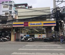 ban nha mat tien dep duong cong quynh  p  pham ngu lao q1  dt  3 53 x 16 75m 1t 1l   gia chi  26 5 ty