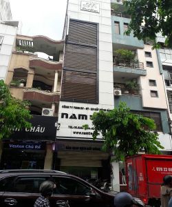 cho thue nha  duong nguyen dinh chieu dt 4 6x18 m 5 lau gia 95 trieu 