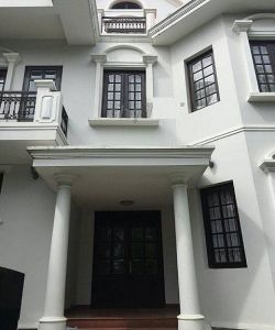 cho thue nha  hem duong ly thuong kiet dt 4x17m 3 lau gia 35 trieu 