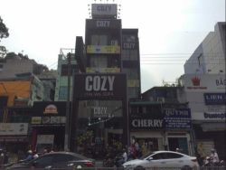 cho thue nha mat tien duong nguyen thi minh khai phuong pham ngu lao quan 1 