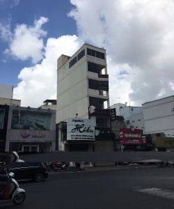 cho thue nha mat tien duong hai ba trung phuong 8 quan 3 