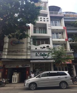 cho thue nha mat tien duong duong vo van tan phuong 5 quan 3 4200 