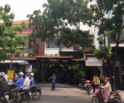 cho thue nha mat tien duong nguyen dinh chieu phuong 6 quan 3  200 trieu