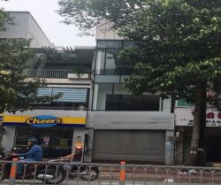 cho thue nha mat tien duong ly thuong kiet phuong 14 quan 10 100 trieu