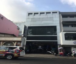 cho thue nha mat tien duong hai ba trung phuong 6 quan 3 350 trieu