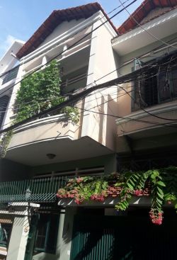 nha ban gap hxh no trang long phuong 13 quan binh thanh tp hcm