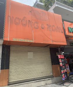 cho thue nha mat tien q1 duong nguyen thi minh khai phuong ben nghe gia 60 trieu