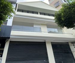 cho thue nha quan 1mat tien duong le lai p  ben thanh quan 1 5000 