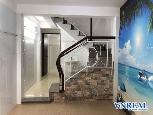 ban nha duong le quang dinh tret 3 lau  3 x 11 m gia 4 9 ty