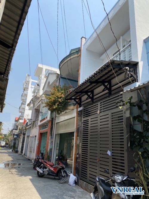 chinh chu gui ban hem 252 pham van chieu p 9 q  go vap tp hcm