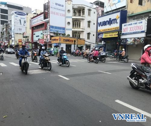 cho thue mat bang mat tien phan dinh phung 5x20m 2 tang gia 49 trieu
