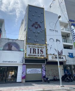 cho thue nha mat tien q1 duong le thi rieng phuong ben thanh gia 4 500 usd