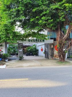 cho thue nha duong quoc huong 350 m2 tret 70 trieu  thang