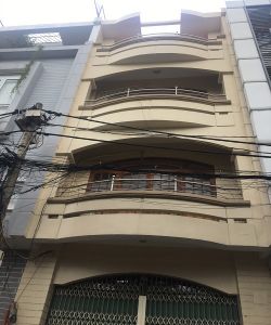 cho thue nha mat tien q1 duong tran nhat duat phuong tan dinh gia 50 trieu