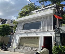 cho thue nha quan 1 mat tien duong ngo van nam p  ben nghe quan 1  9000 