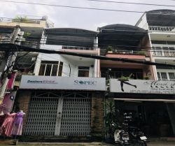 cho thue nha mat tien pham viet chanh 4x20m 3 tang gia 40 trieu