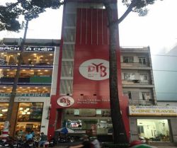 cho thue mat bang quan 1 mat tien ? duong nguyen thi minh khai p  nguyen cu trinh quan 1 14000 