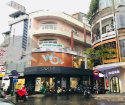 cho thue mat bang quan 3 goc 2 mat tien duong vo van tan 5x15m gia 85 trieu thang