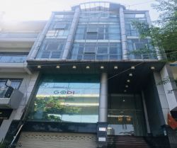 cho thue nha quan binh thanh duong dien bien phu dt  8x20m 6 tang gia 80 trieu thang