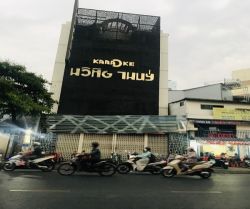 cho thue nha quan binh thanh mat tien duong no trang long 9x20m 5 tang gia 140 trieu thang