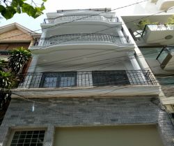 cho thue nha ut tich  dt 5 16 3 lau 40 trieu thang