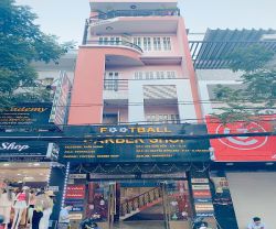 cho thue nha nguyen hong dao 45 10m 3 lau gia 24 trieu thang