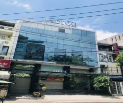 cho thue toa nha quan binh thanh mat tien duong d5 12x20m ham 4 tang gia 250 trieu thang