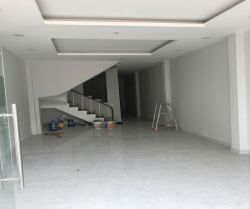 cho thue mat bang d cong hoa dt 4 x 20m gia 40 tr thang