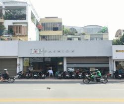 cho thue mat bang phan dinh phung dt 10 x 16m   no hau 12m  gia 150 tr th