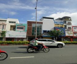 cho thue nha mat tien cong hoa dt 6 x 13m 1t 3l gia 45 tr th