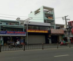 cho thue nha mat tien bach dang dt 8 x 50m 1t1l gia 220 tr th