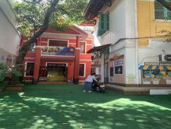 cho thue nha quan 3 mat tien duong tu xuong phuong 7 quan 3 5000  thang