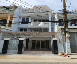 cho thue nha mat tien sam son dt 6 x 23m 1t 2l gia 45 tr th