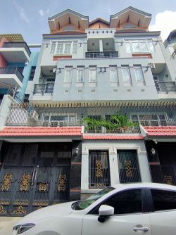 cho thue nha nguyen canh di phuong 4 tan binh 5x12