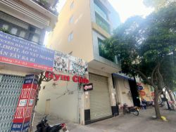 cho thue nha mt cao thang q3 1 tret  lung 3 lau kd tu do