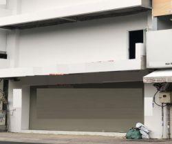 cho thue nha mat tien 4x17m 1 tret 1 lau ruoi gia re 70tr duong hai ba trung q1