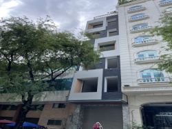 cho thue nha quan 1 mat tien duong thi sach p  ben nghe 6 lau 150 trieu