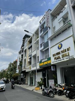 cho thue mat bang lam van phong cty 60m2 tang 2 duong hoa lan phu nhuan